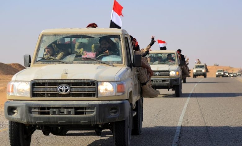 الجيش اليمني يعلن التقدم في حجة والسيطرة على معسكر استراتيجي