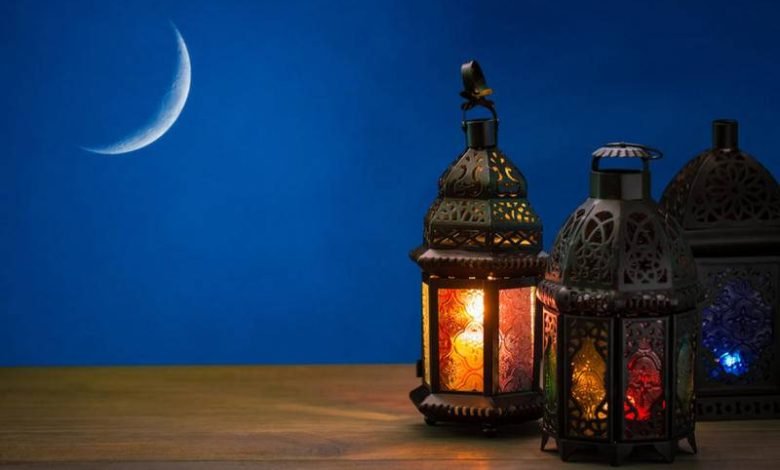 أجمل رسائل تهنئة بمناسبة رمضان 2022