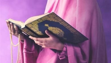 هل يجوز قراءة القران بدون حجاب او وضوء للمراة