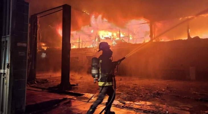 21 وفاة والعديد من الإصابات في حريق كبير في مبنى سكني في جباليا