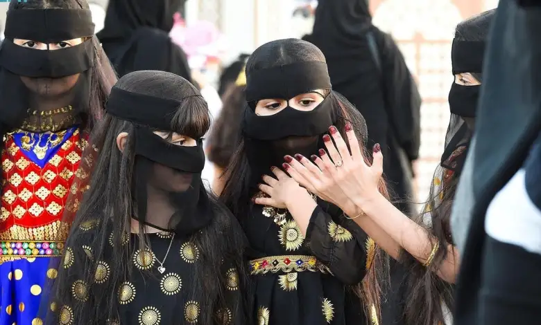 لبس يوم التأسيس السعودي للأطفال 2023