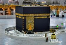 كم مرة يتم تغيير كسوة الكعبة في العام