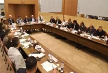 المفوضية العليا المستقلة للانتخابات موظف اقتراع
