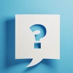 هل سينقطع الانترنت عن العالم يوم الخميس ؟ White Chat Bubble On Blue Background